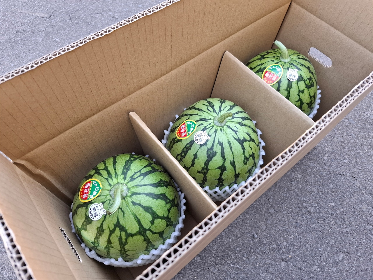 小玉すいか（３玉入り）